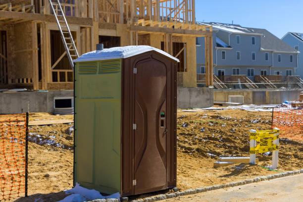 Best Portable restroom trailer rental  in Syracuse, NE